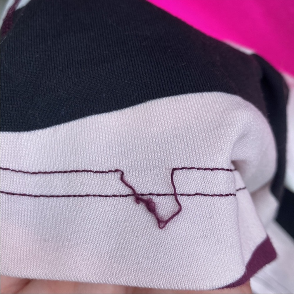 Lululemon | Colorblock Stripe Racerback Workout Tank Top size 2 - Picture 3 of 5